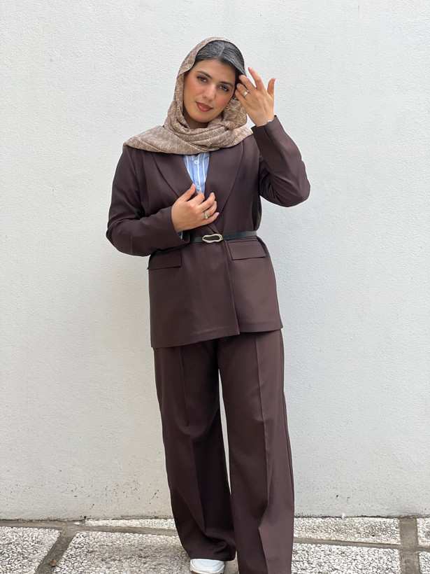 کت و شلوار بلیزر قهوه ای